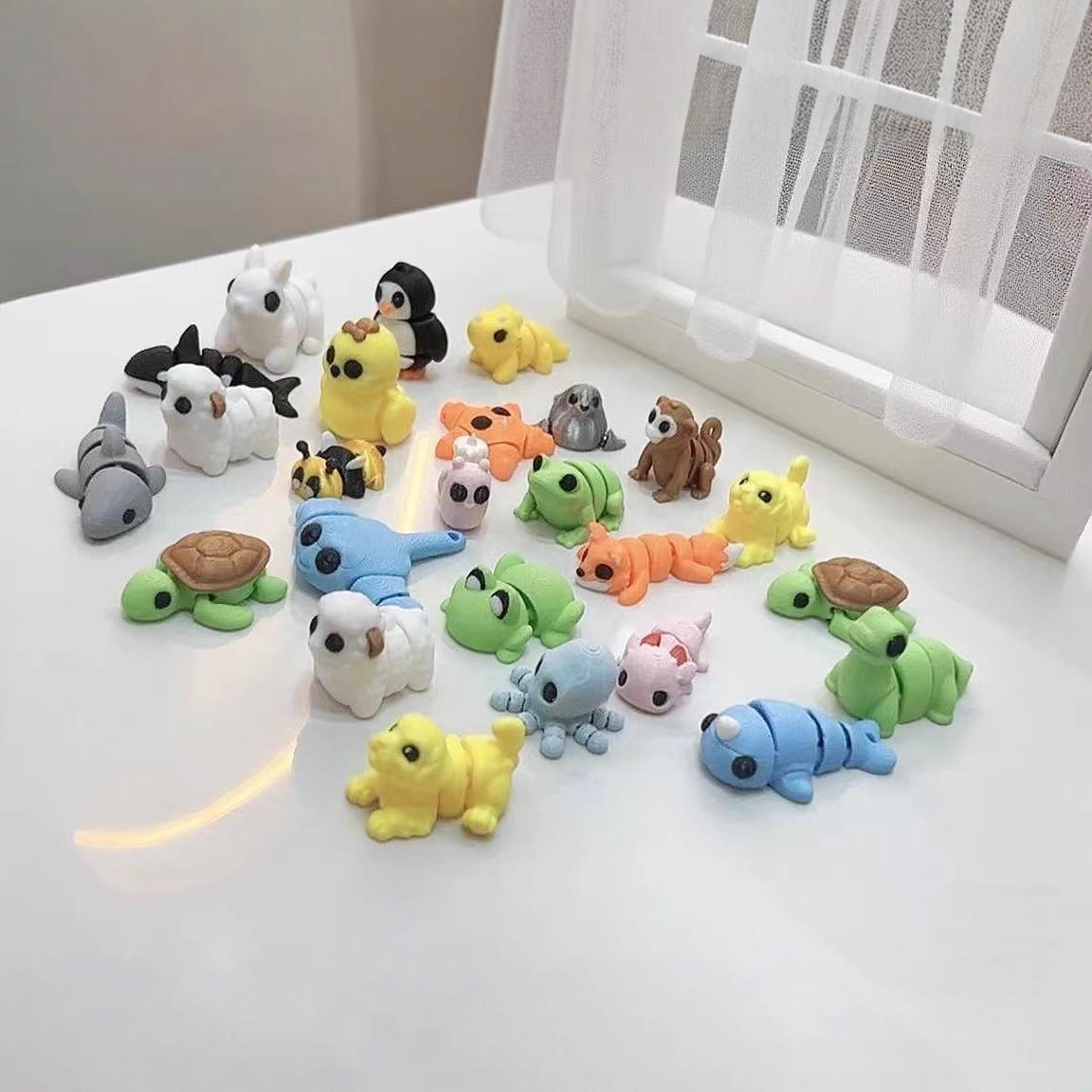 10-50 個 3D プリントされたカラフルなミニ動物フィギ - 3D Printing Lizard のレビューと価格